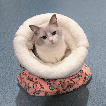 Self Warming Plush Bed for Cats Cozy Warm