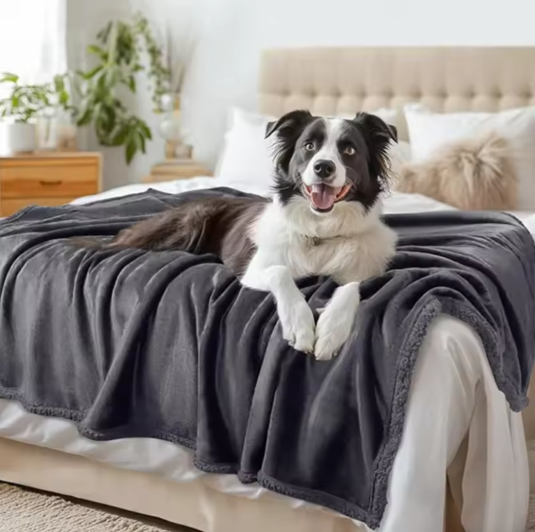 Waterproof Plush Blanket for Cats & Dogs Sherpa