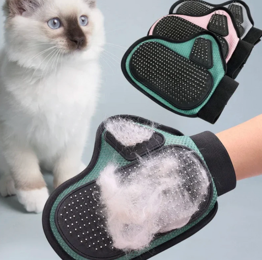 Silicone Massager for Cats & Dogs Less Shedding