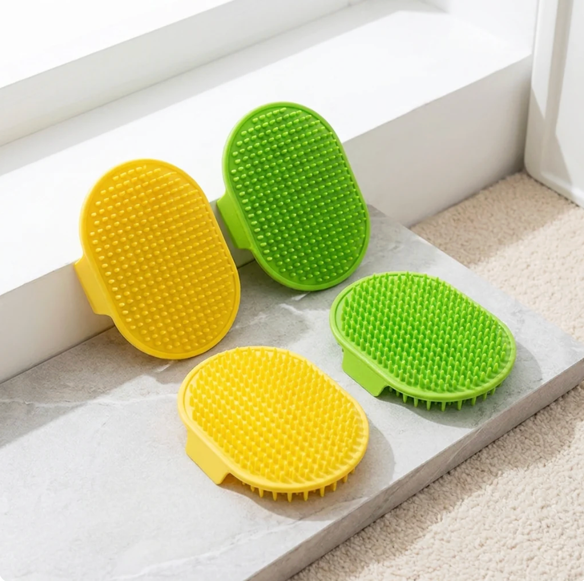 Massager for Cats Self Grooming Brush Scratching Premium