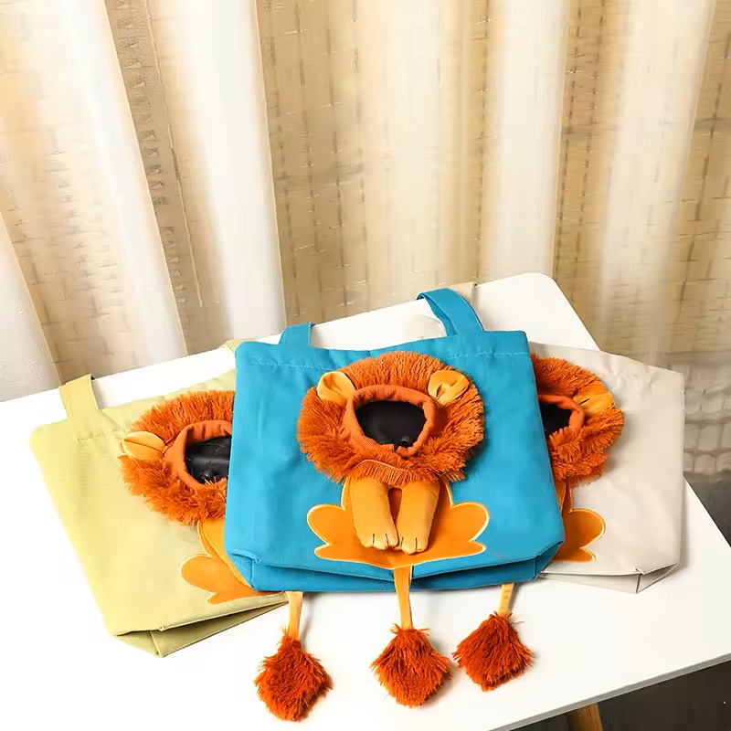 Cozy Stylish Mesh Carrier Bag for Cats Travel