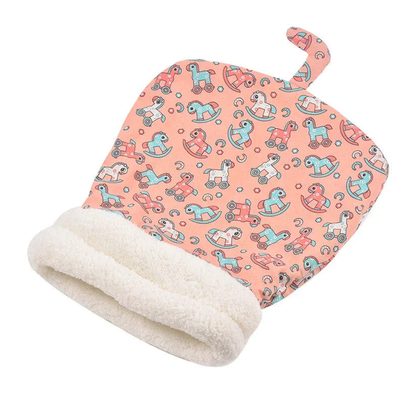 Self Warming Plush Bed for Cats Cozy Warm